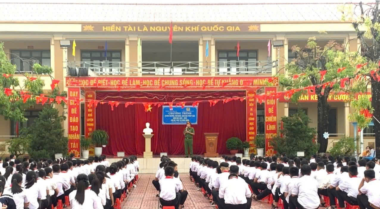 e6566ff6a0fe2da074ef (1)